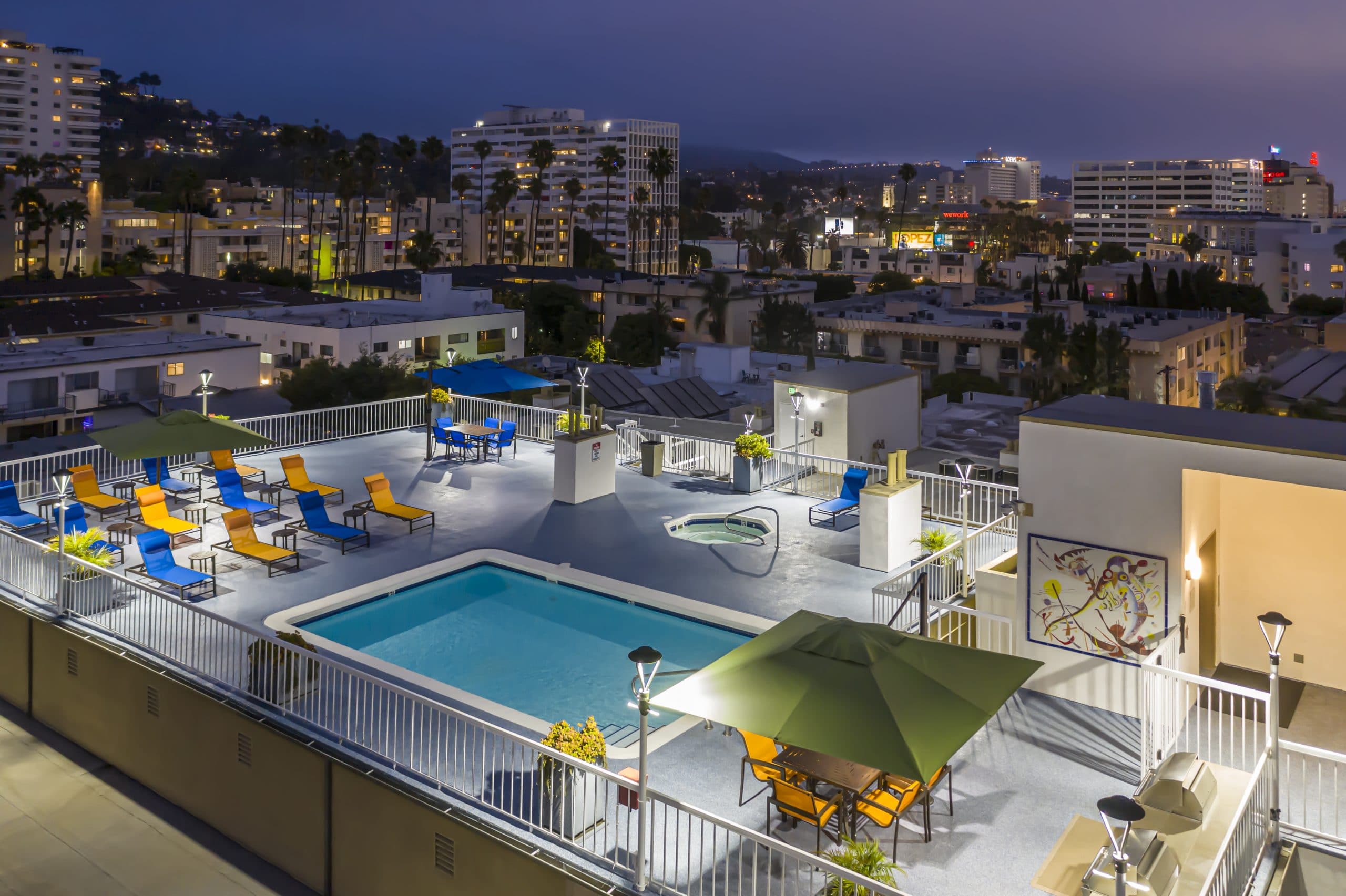 APARTMENTS FOR RENT IN HOLLYWOOD, CALIFORNIA